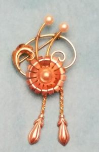 Vintage Van Dell 12k gold filled brooch
